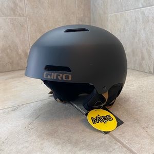 Giro Ledge MIPS Helmet
